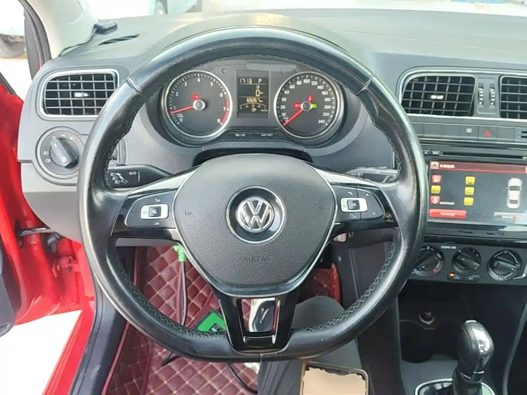 Volkswagen Polo — миниатюра 11