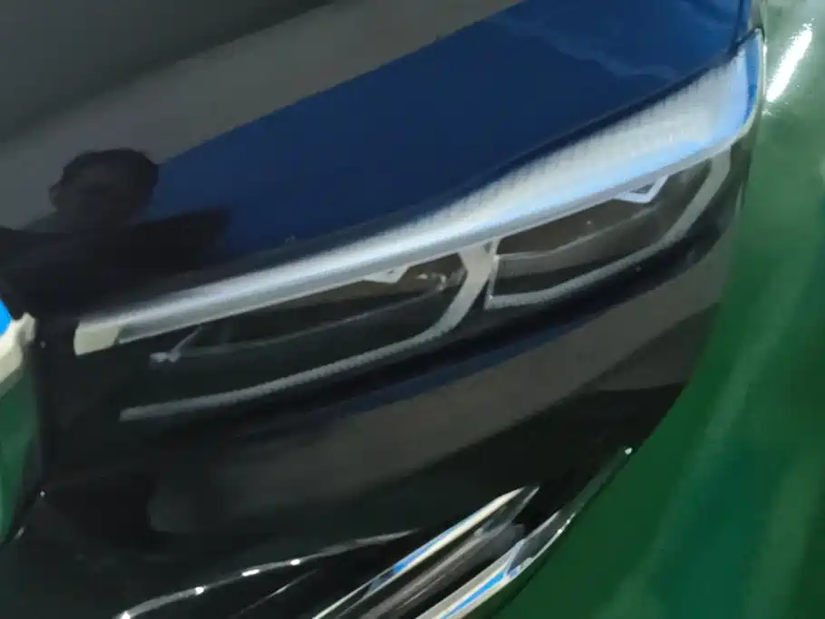 BMW 7 Series — миниатюра 5