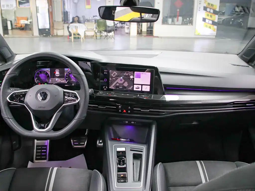 Volkswagen Golf — миниатюра 4