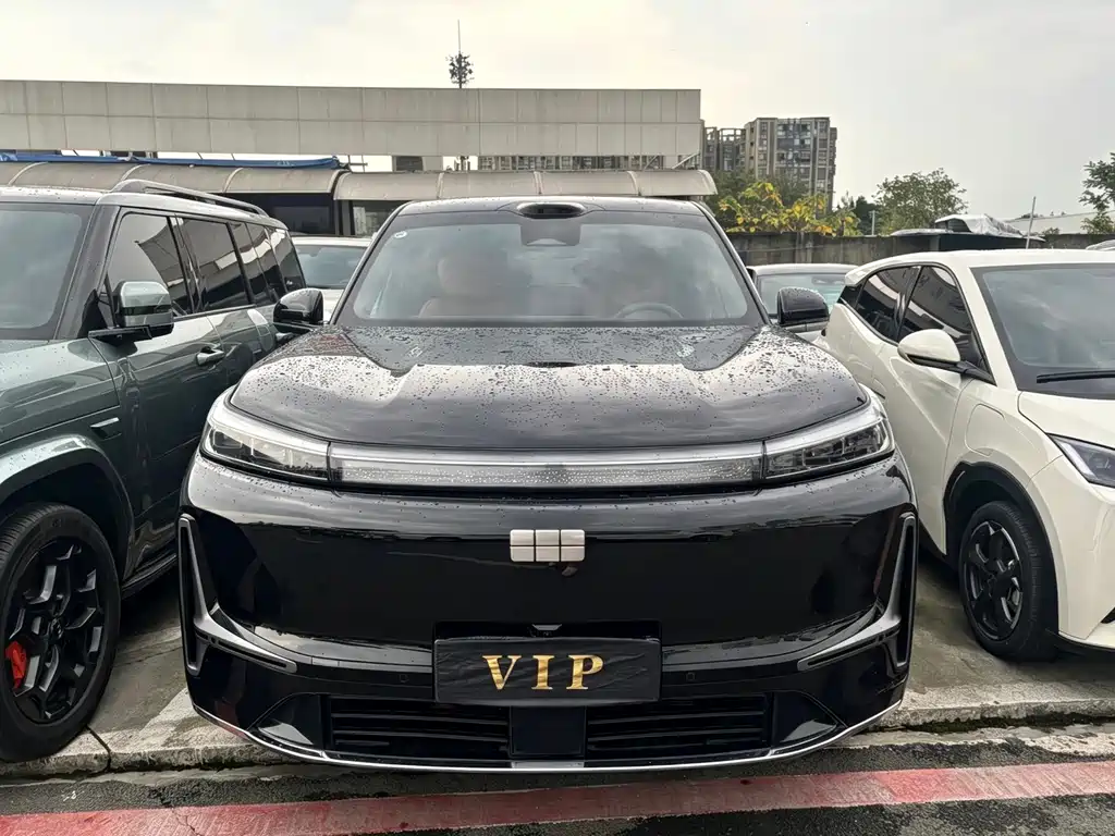 Geely Galaxy Galaxy M9 M9 2025 210km