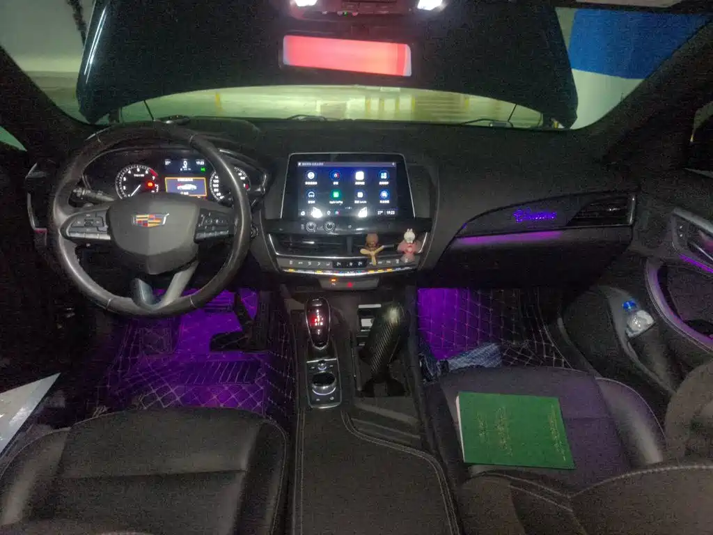 Cadillac CT5 — миниатюра 6