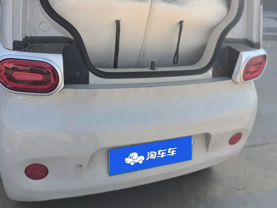 Wuling MINIEV — миниатюра 4