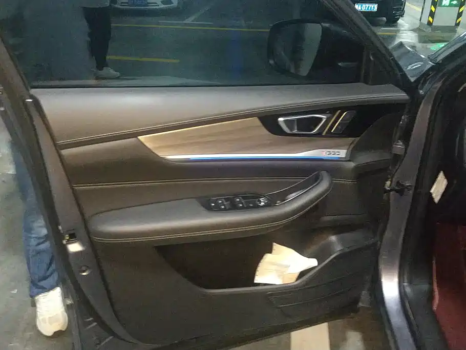 Chery Tiggo 8 — миниатюра 7