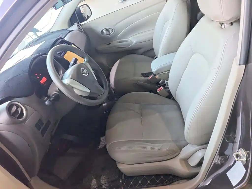 Nissan Sunny — миниатюра 15