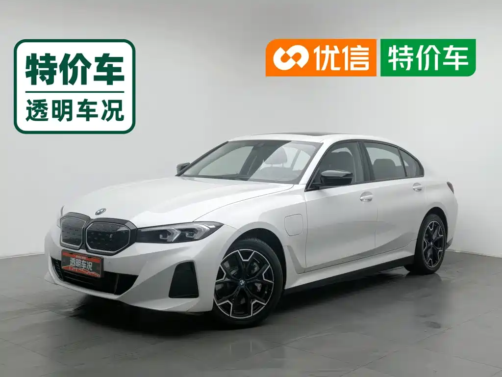 宝马i3 2024款 eDrive 40 L 曜夜套装 2024