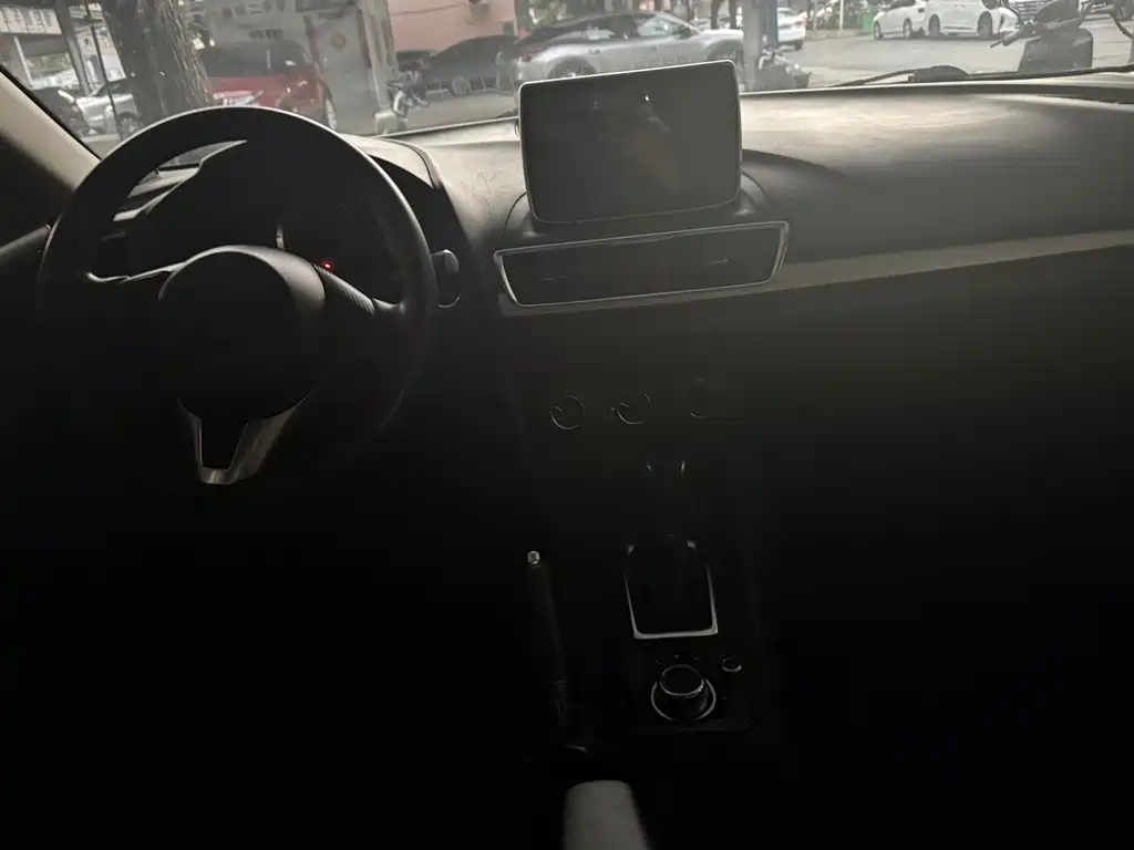 Mazda 3 Axela — миниатюра 10