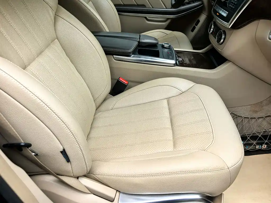 Mercedes-Benz GL-Class — миниатюра 24
