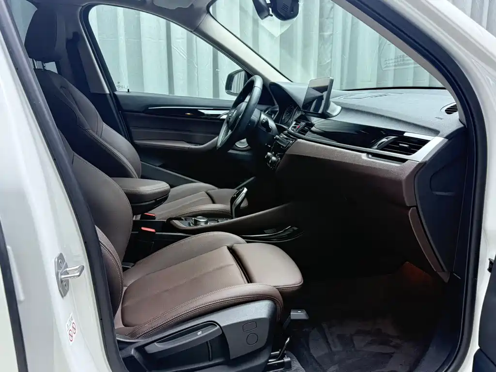 BMW X1 — миниатюра 18