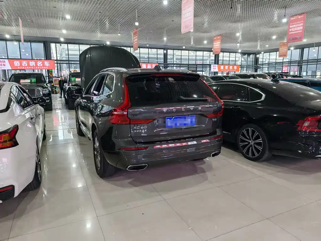 Volvo XC60 — миниатюра 6