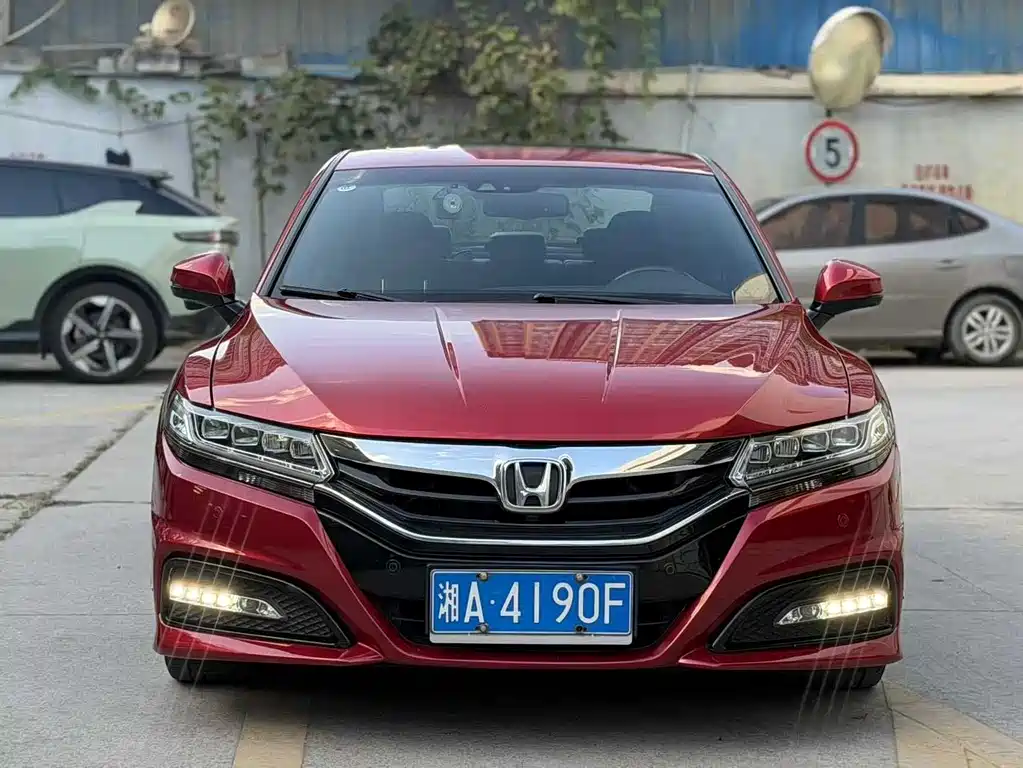 Honda Spirior — миниатюра 2