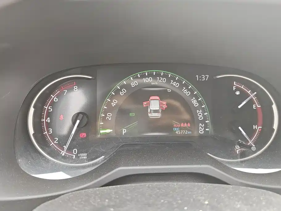 Toyota RAV4 — миниатюра 14