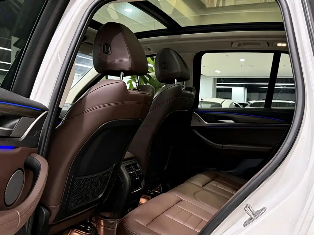 BMW X3 — миниатюра 5