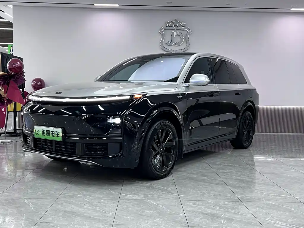 Li Auto Li L8 2023