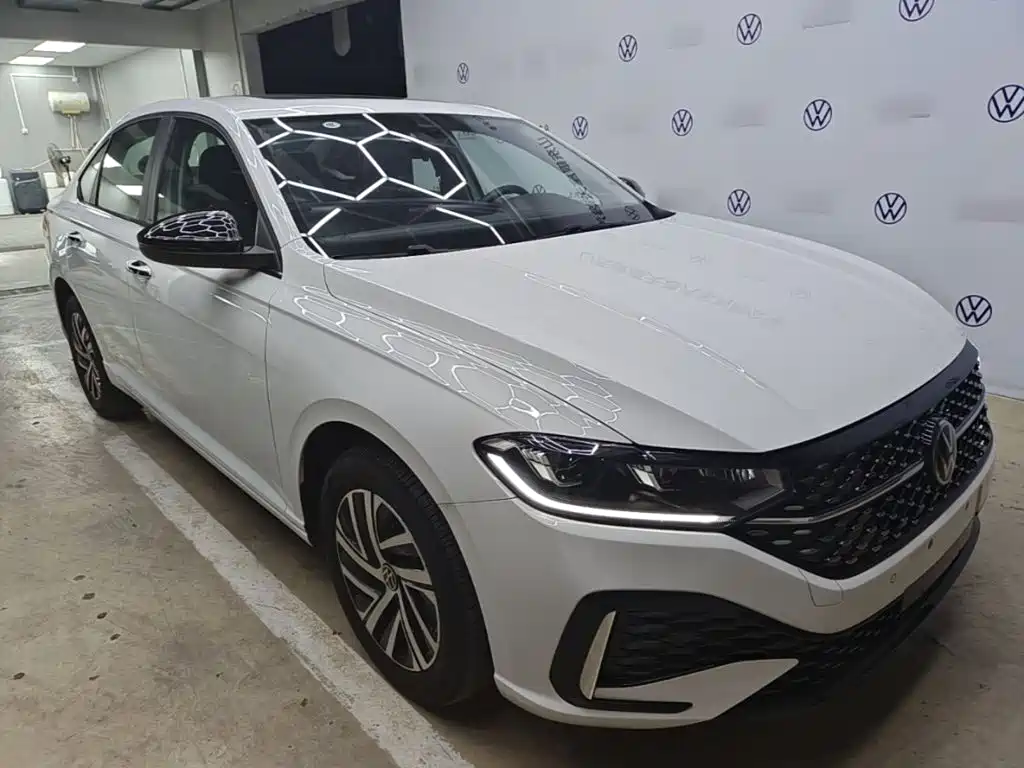 Volkswagen Lavida 2024 300TSI DSG Lead