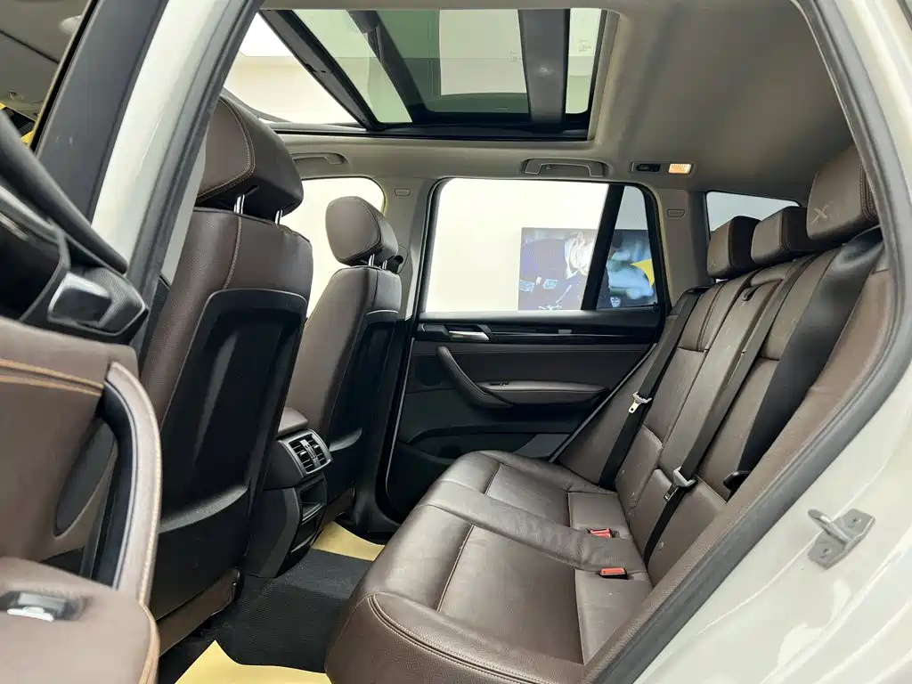 BMW X3 (Import) — миниатюра 28