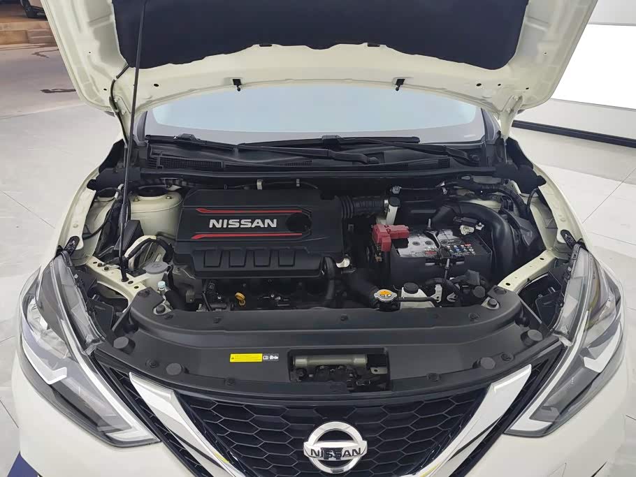 Nissan Sylphy 1.6 л 2024 г. Белый, пробег 48400 км