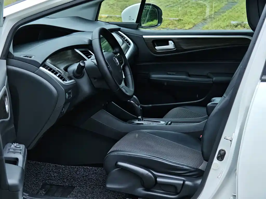 Honda Jade — миниатюра 14