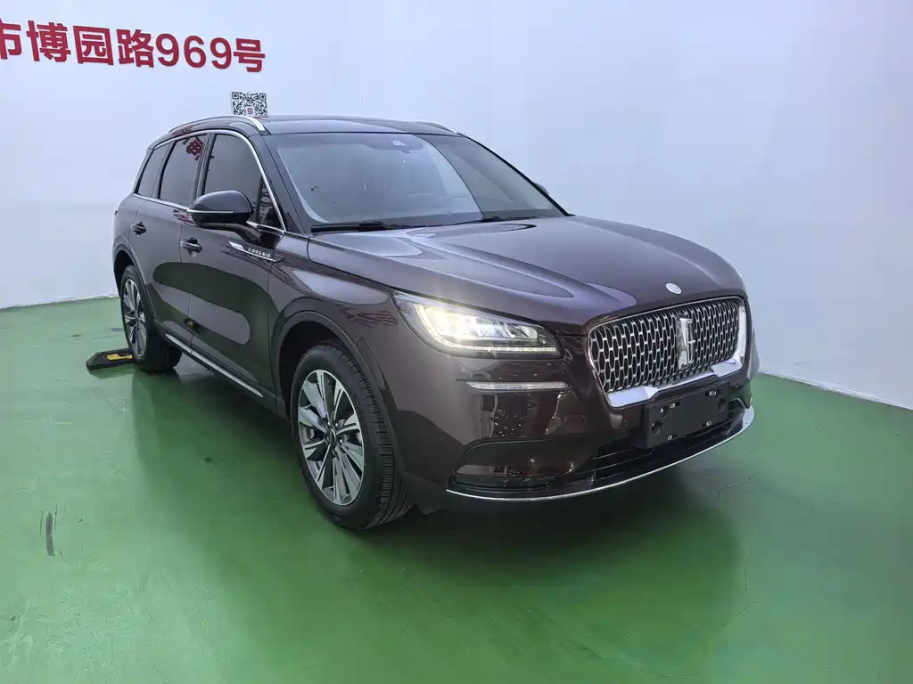 Lincoln Corsair 2023 2.0T Premium