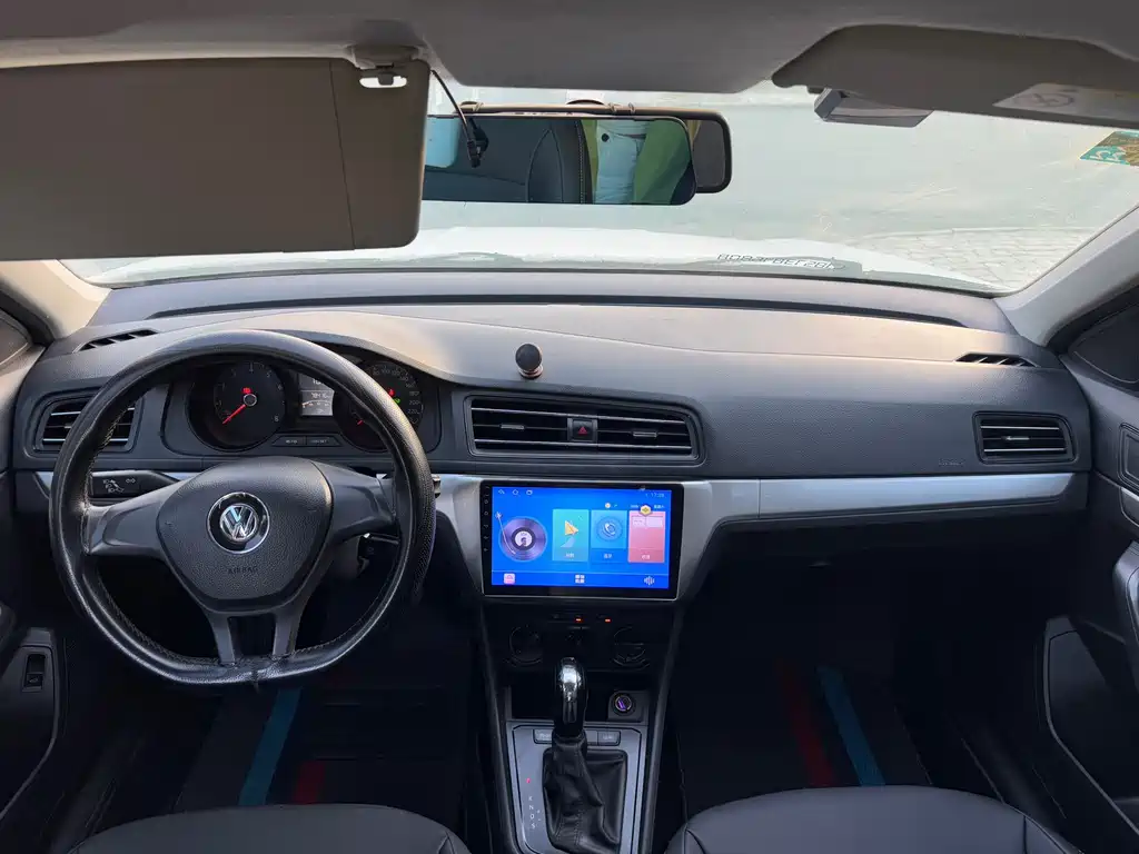 Volkswagen Lavida — миниатюра 6