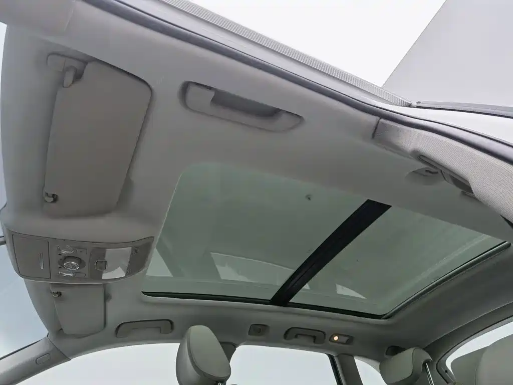 Audi Q5 — миниатюра 14