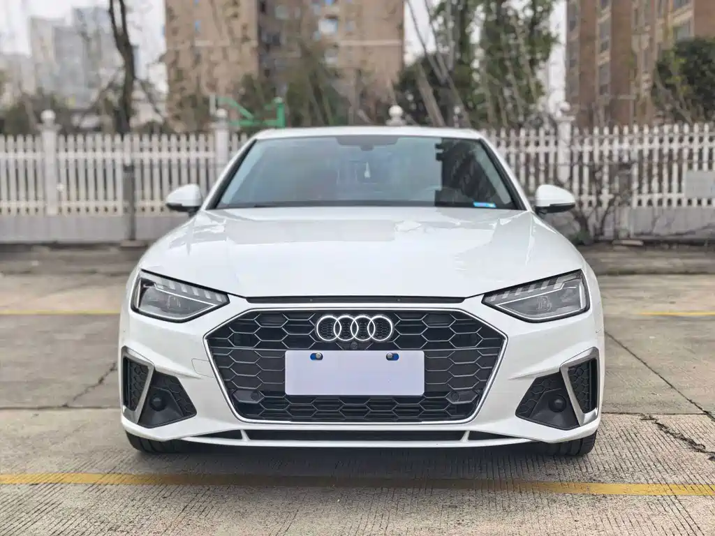 Audi A4L — миниатюра 2