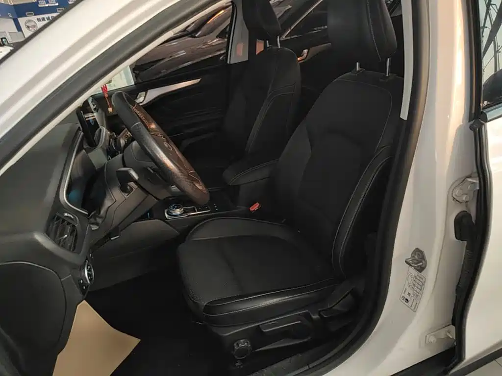 Ford Focus — миниатюра 11