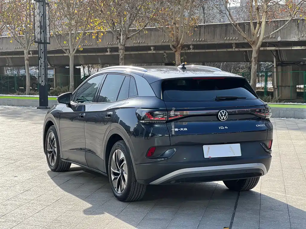 VOLKSWAGEN ID.4 CROZZ