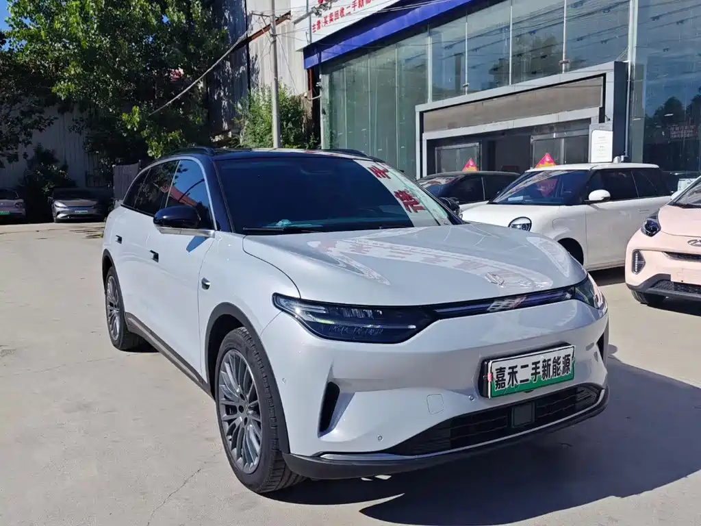 Leapmotor Leapmotor C11 — миниатюра 2