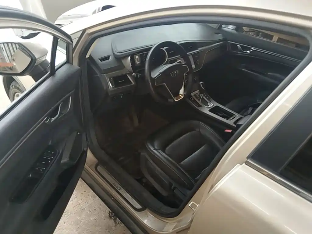 Geely Emgrand GS — миниатюра 21