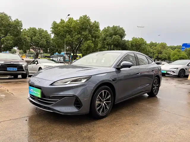 2025 BYD Seal
