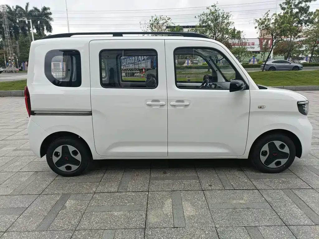 Wuling Sunshine EV 2025 305km