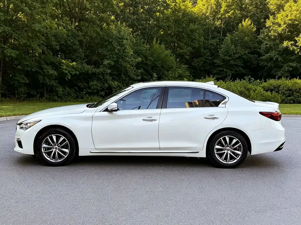 Infiniti Q50L — миниатюра 3