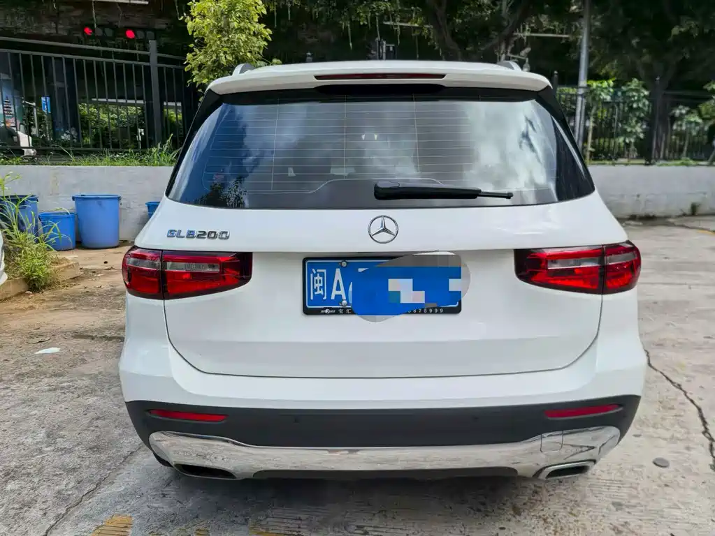 Mercedes-Benz GLB — миниатюра 5