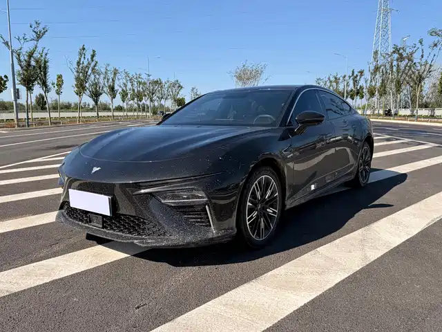 NEZHA AUTOMOBILE NEZHA S 2023