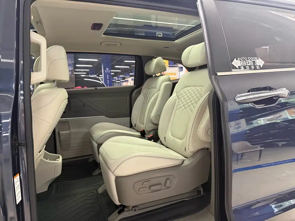 Hyundai Custo — миниатюра 5