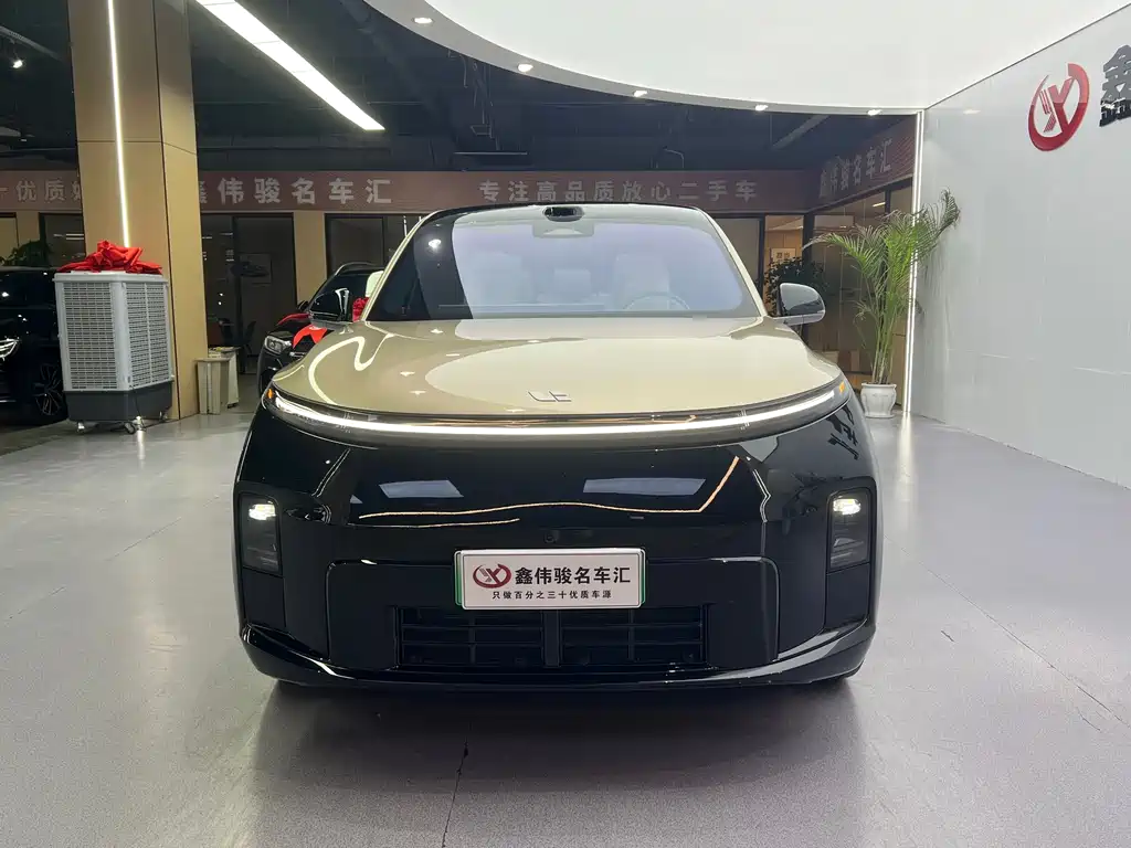 Li Auto Li L8 — миниатюра 3