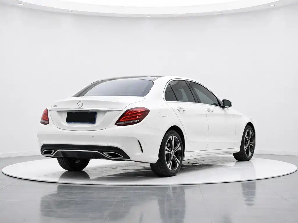 Mercedes-Benz A-Class A 2025 A 200 L Fashion
