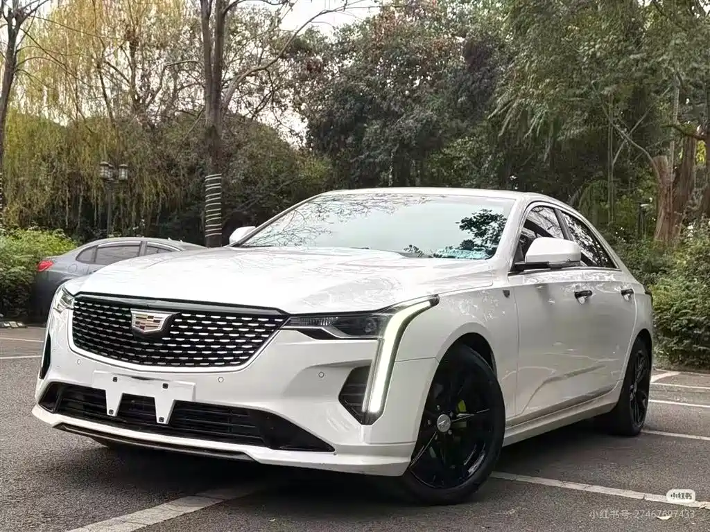 Cadillac CT4 2021