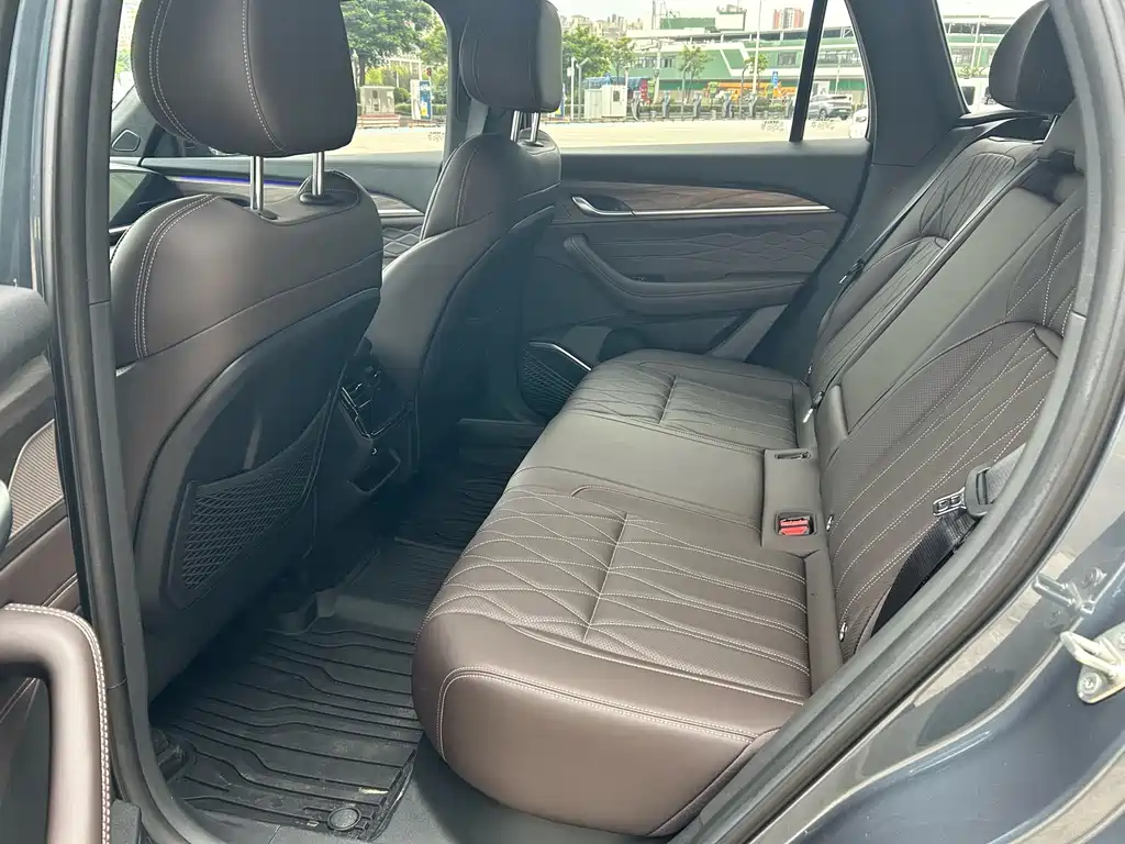 Geely Xingyue L — миниатюра 7