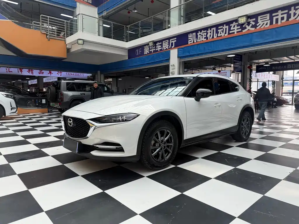 Mazda CX-4 2023