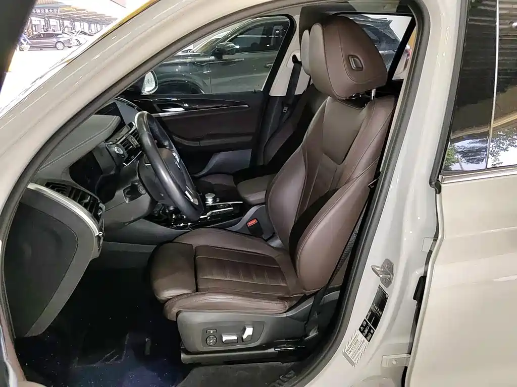 BMW X3 — миниатюра 2