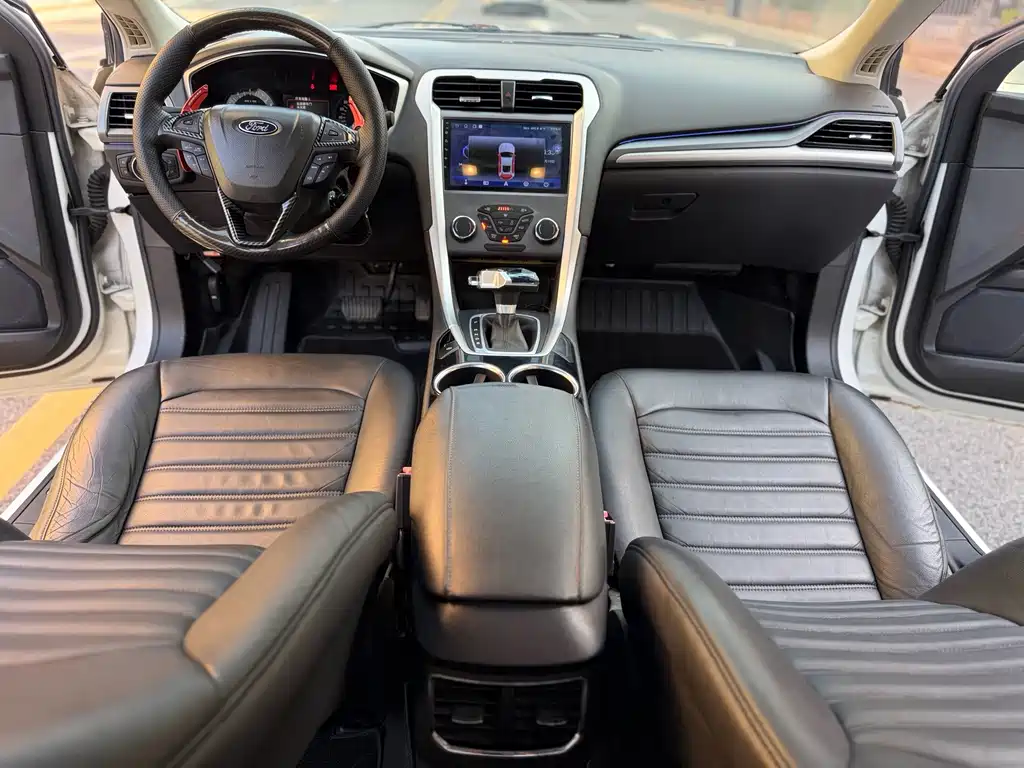 Ford Mondeo — миниатюра 5