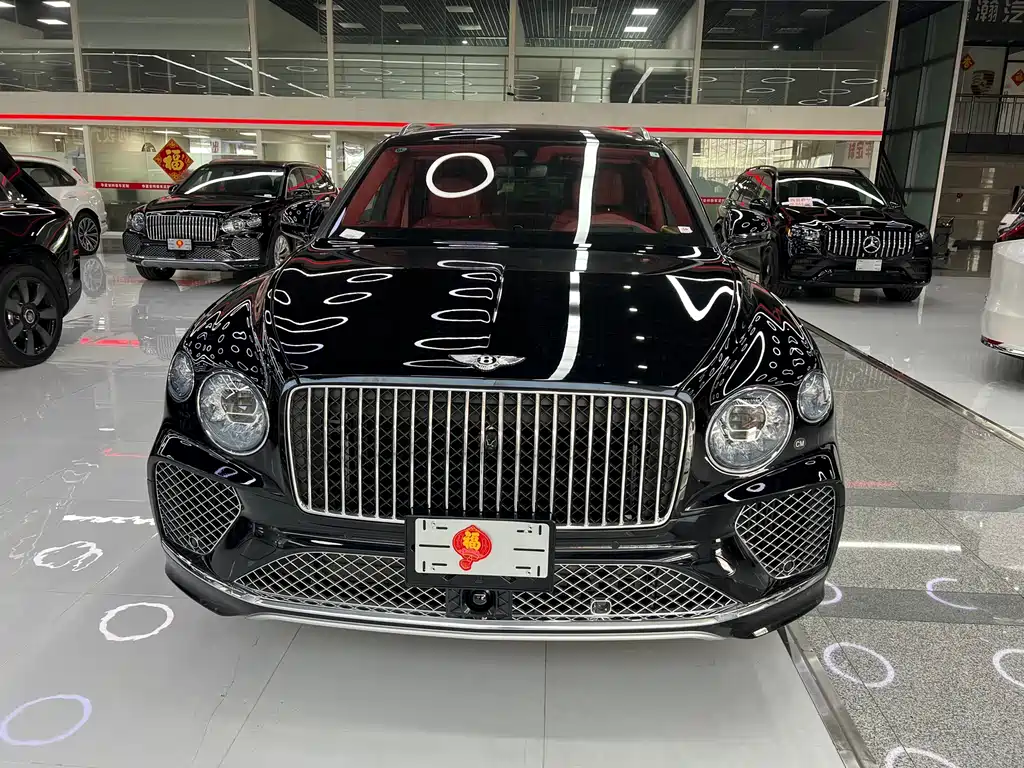 Bentley Bentayga 2025 4.0T V8
