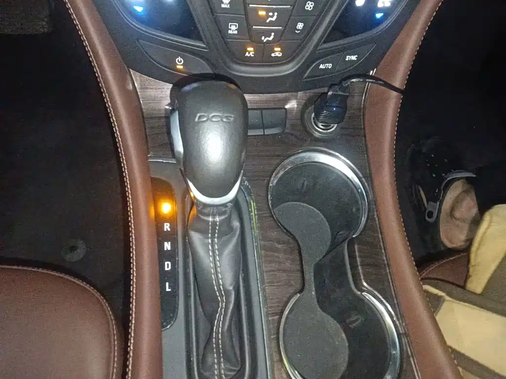 Buick Envision Plus — миниатюра 15