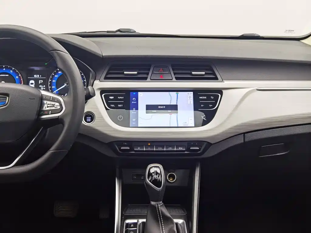 Geely Vision X3 — миниатюра 12