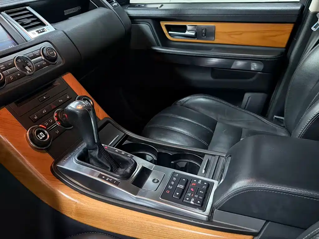 Land Rover Sport — миниатюра 7