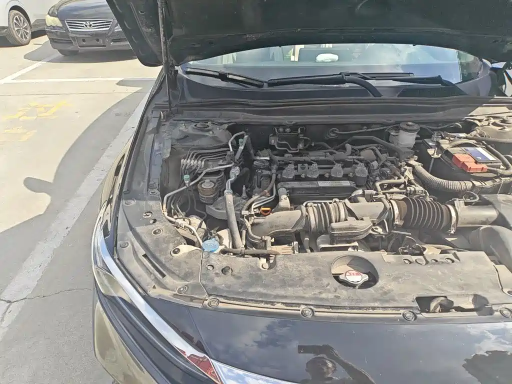 Honda Accord — миниатюра 20