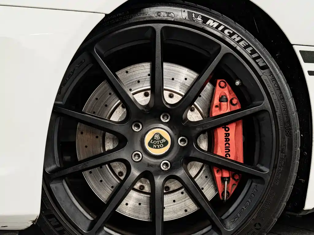 Lotus Evora — миниатюра 7