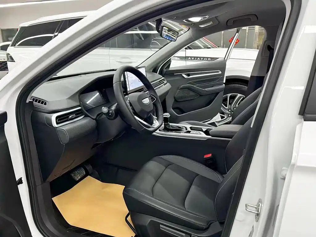Geely Emgrand — миниатюра 7