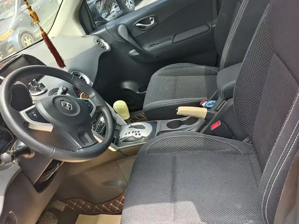 Renault Koleos (Import) — миниатюра 7